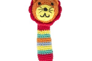 hochet-lion-en-crochet-global-affairs